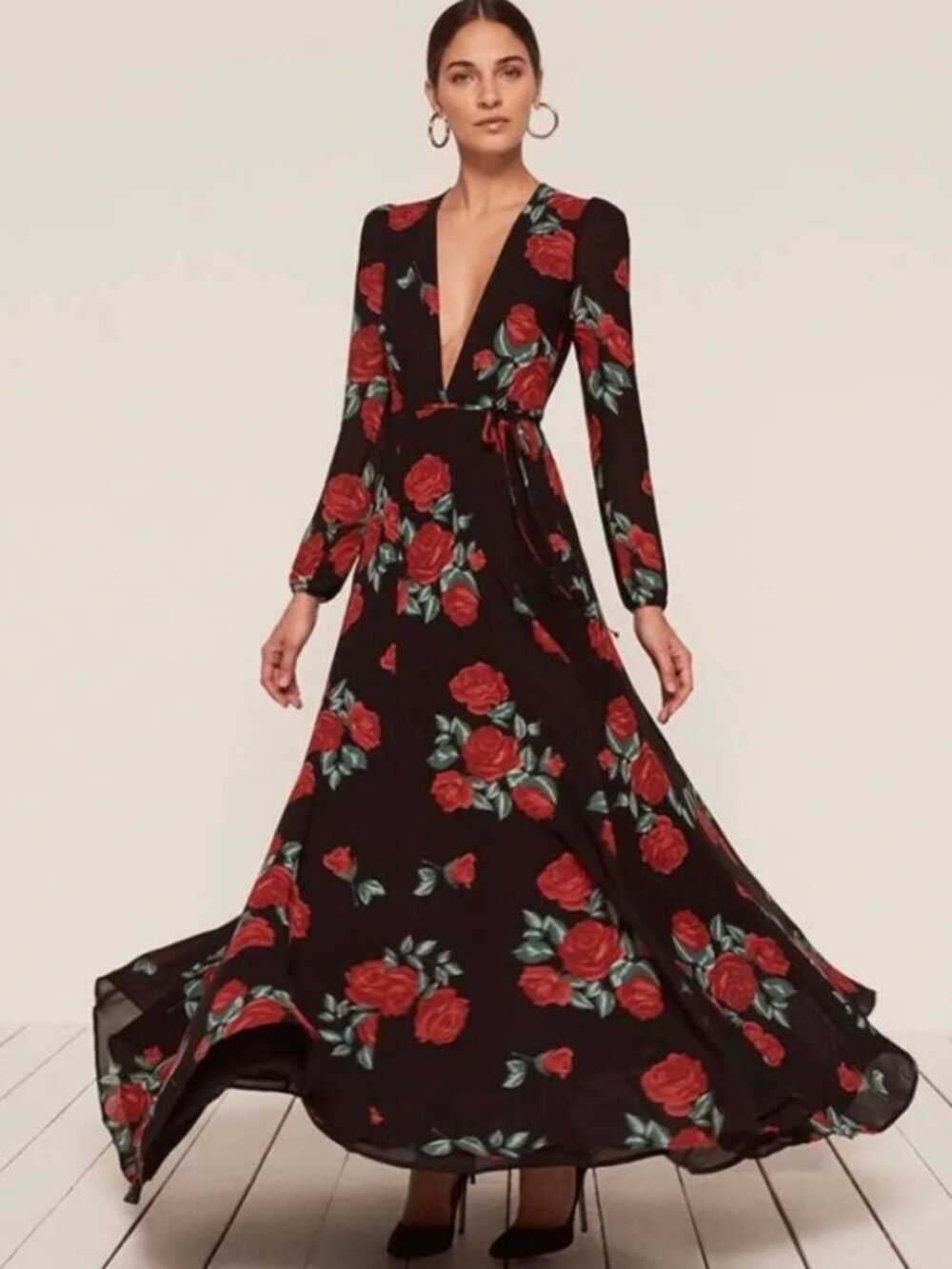 🌹 Reformation Milan Rose Floral Maxi Dress Small Black Red Floral Deep V Gown - Picture 3 of 6